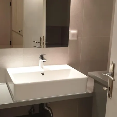Stylish Studio Near Athens Hilton, Self Check-In! 雅典 Exterior photo